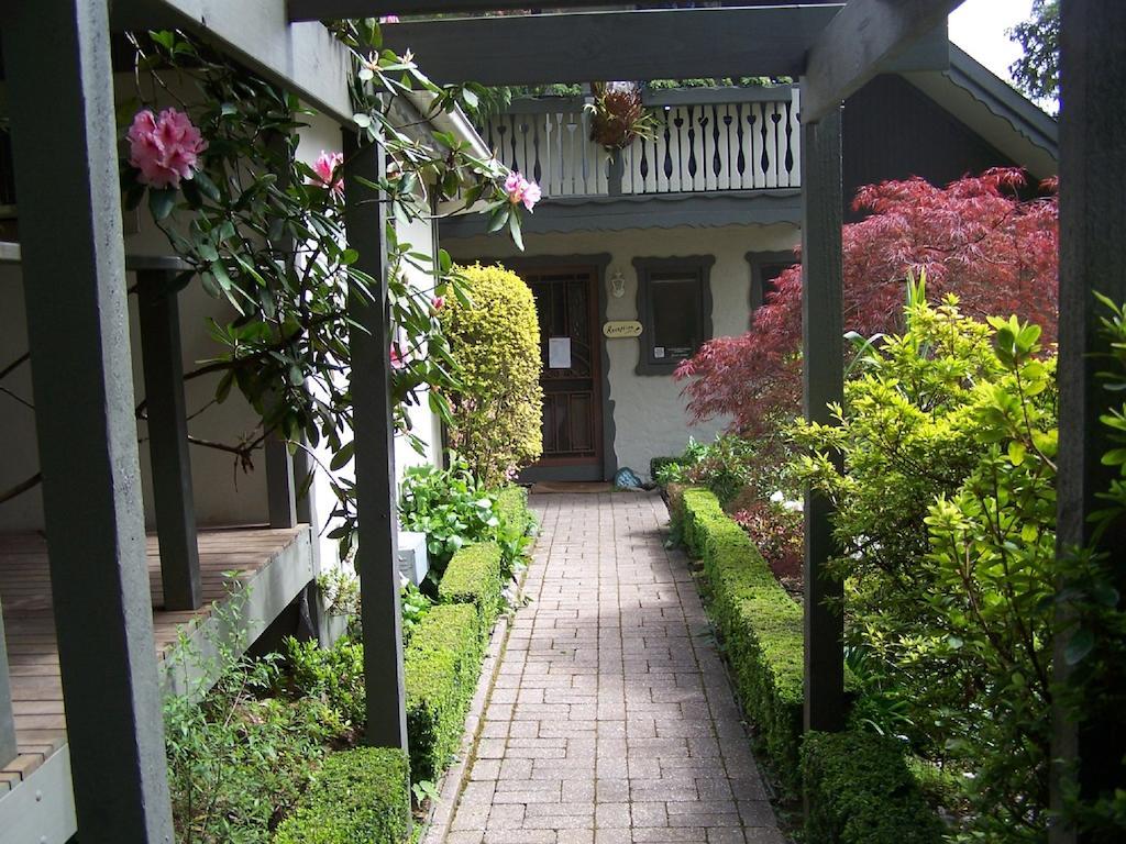 Annie Roes Luxury B&B Bend of Islands Εξωτερικό φωτογραφία