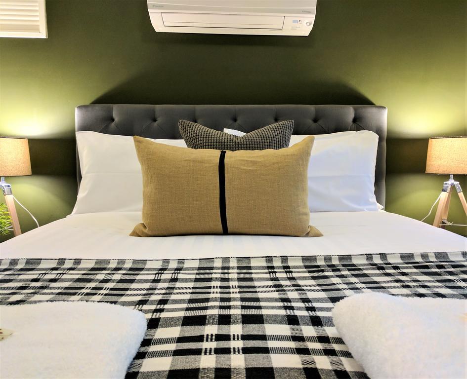 Annie Roes Luxury B&B Bend of Islands Εξωτερικό φωτογραφία