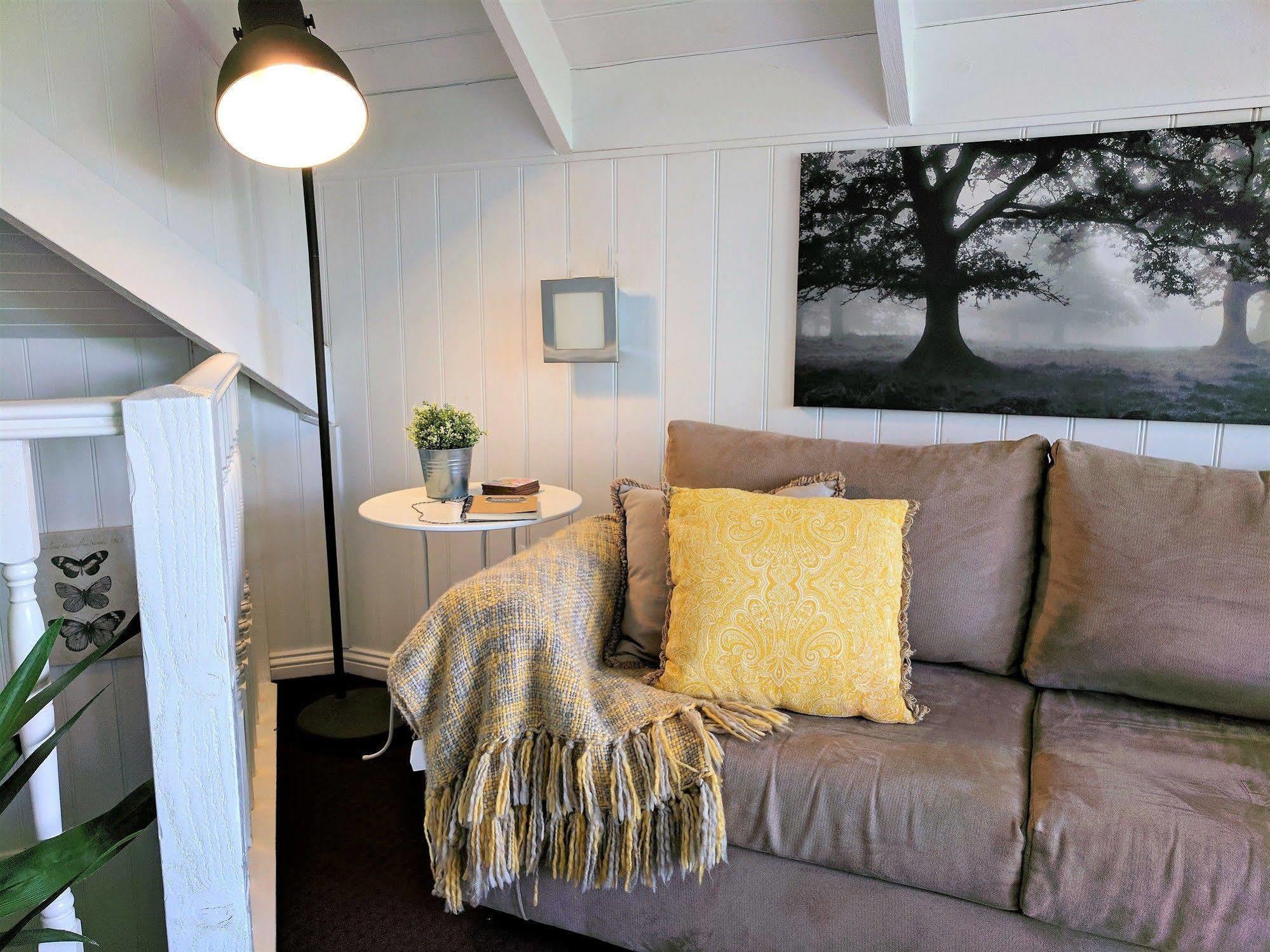 Annie Roes Luxury B&B Bend of Islands Εξωτερικό φωτογραφία